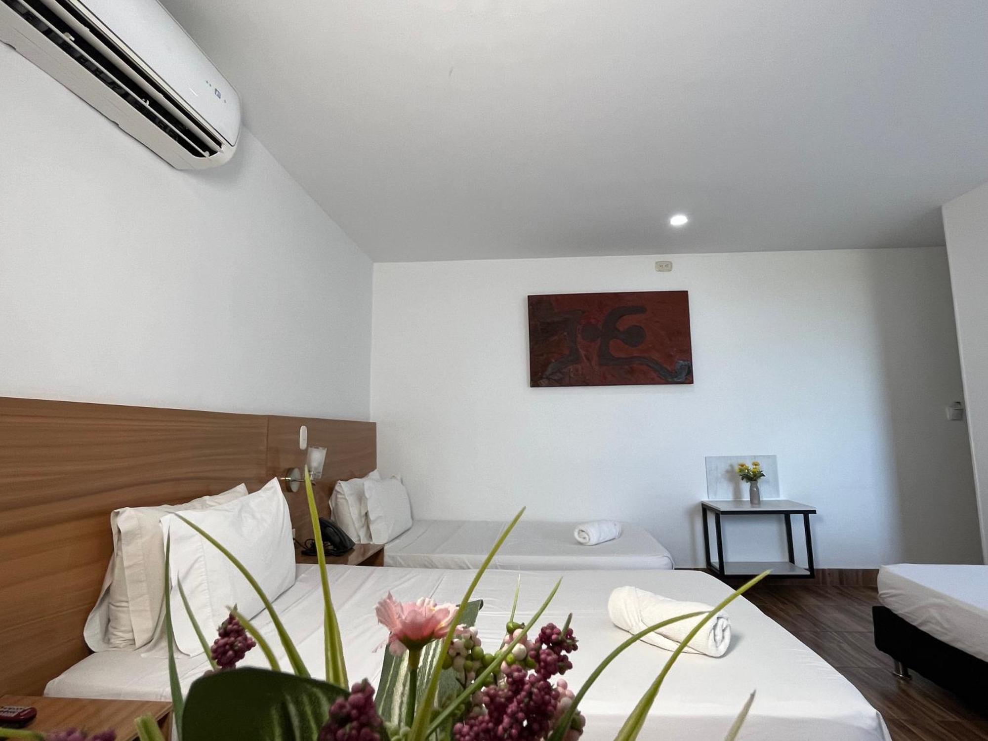 Hotel Berdez Neiva  Ngoại thất bức ảnh